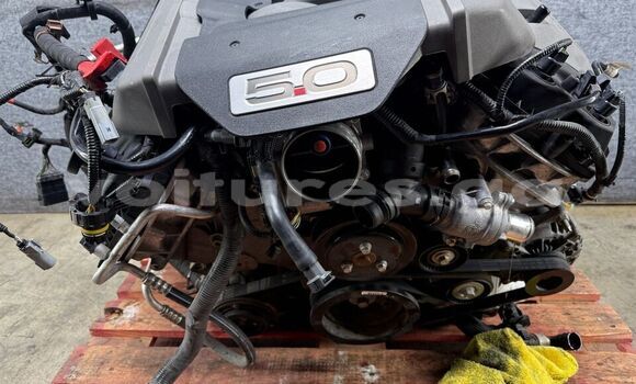 Sayi FORD MUSTANG GT in Libreville a estuary Sayi FORD MUSTANG GT in Libreville a estuary