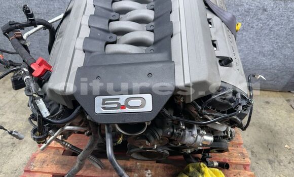 Sayi FORD MUSTANG GT in Libreville a estuary Sayi FORD MUSTANG GT in Libreville a estuary