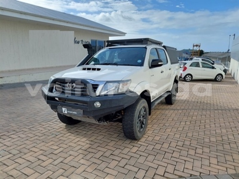 Big with watermark toyota hilux estuaire libreville 8126