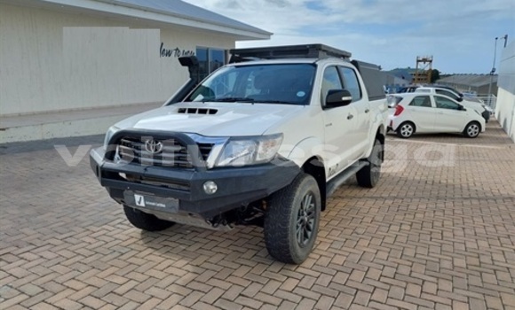 Acheter Occasion Voiture Toyota Hilux Blanc à Libreville, Estuaire Acheter Occasion Voiture Toyota Hilux Blanc à Libreville, Estuaire