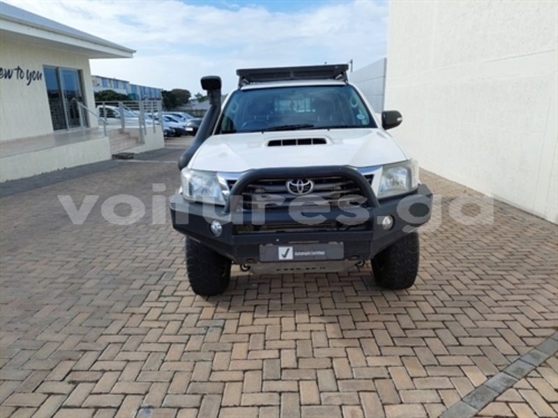 Big with watermark toyota hilux estuaire libreville 8126