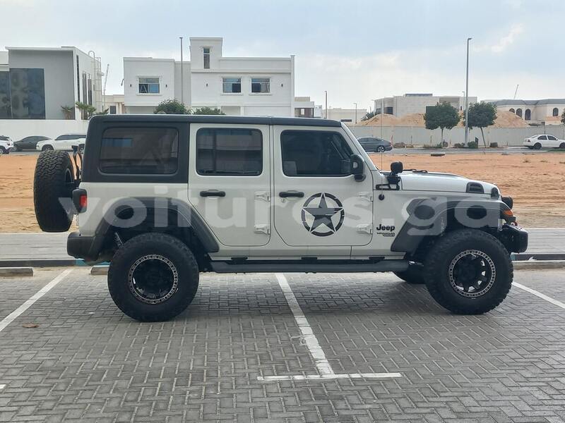 Big with watermark jeep wrangler estuaire libreville 8127