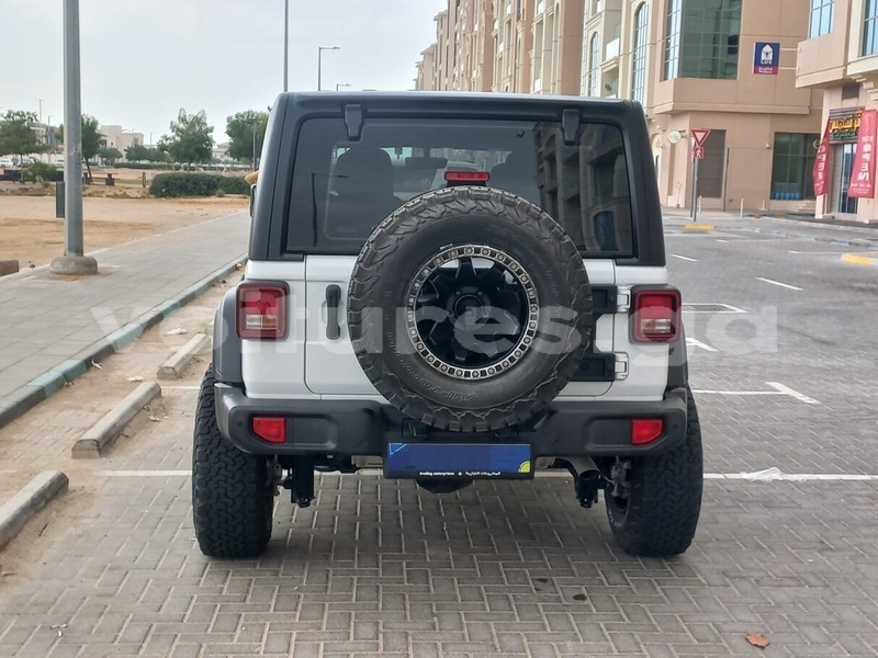 Big with watermark jeep wrangler estuaire libreville 8127