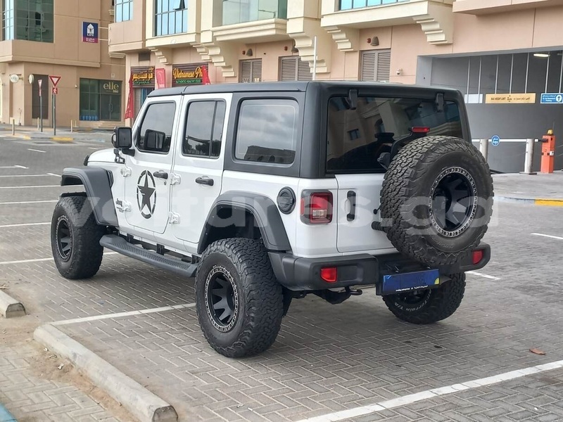 Big with watermark jeep wrangler estuaire libreville 8127