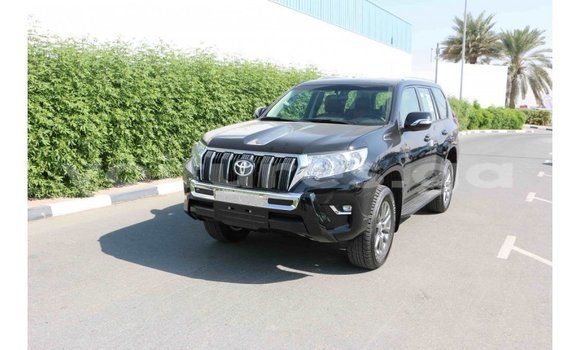 Acheter Import Voiture Toyota Prado Blanc à Import - Dubai, Estuaire Acheter Import Voiture Toyota Prado Blanc à Import - Dubai, Estuaire