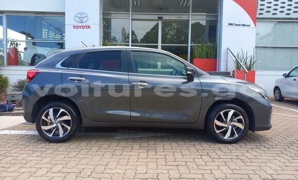 Acheter Occasion Voiture Toyota Starlet Bleu à Libreville, Estuaire Acheter Occasion Voiture Toyota Starlet Bleu à Libreville, Estuaire