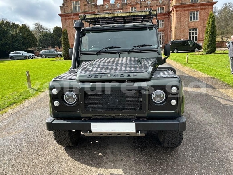 Big with watermark land rover defender estuaire libreville 8139