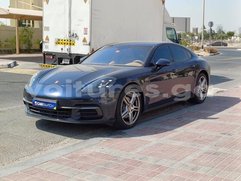 Big with watermark porsche panamera estuaire libreville 8148