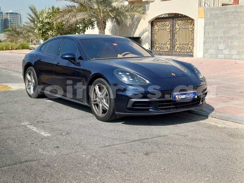 Big with watermark porsche panamera estuaire libreville 8148