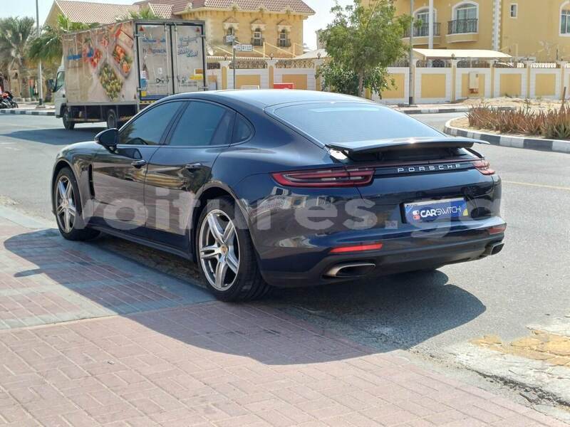 Big with watermark porsche panamera estuaire libreville 8148