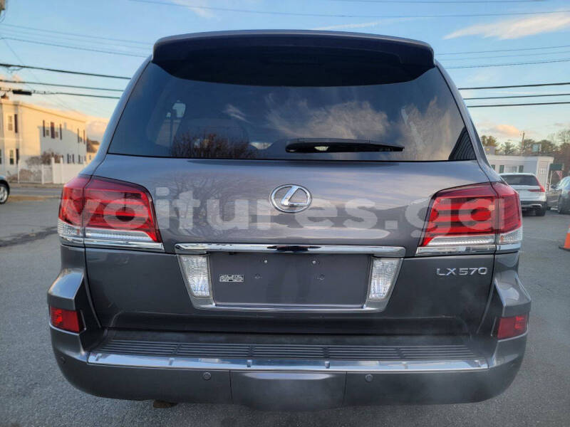 Big with watermark lexus lx 570 estuaire libreville 8150