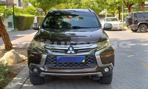 Acheter Occasion Voiture Mitsubishi Montero Sport Gris à Libreville, Estuaire Acheter Occasion Voiture Mitsubishi Montero Sport Gris à Libreville, Estuaire