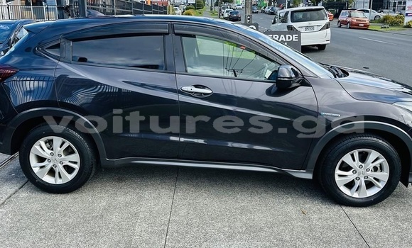 Sayi Na hannu Honda Vezel Black Mota in Libreville a estuary Sayi Na hannu Honda Vezel Black Mota in Libreville a estuary