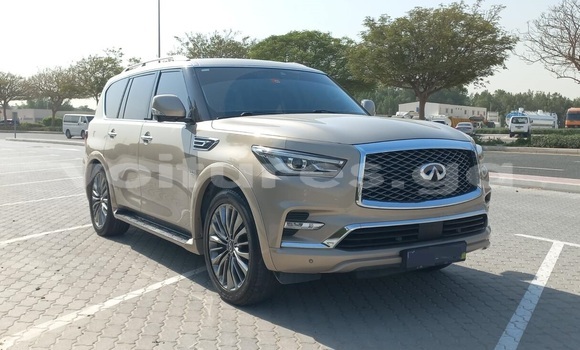 Acheter Occasion Voiture Infiniti QX80 Beige à Libreville, Estuaire Acheter Occasion Voiture Infiniti QX80 Beige à Libreville, Estuaire