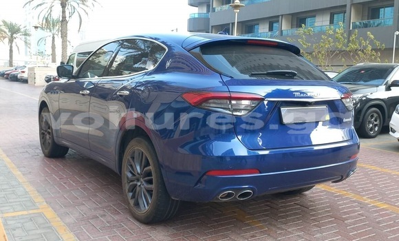Acheter Occasion Voiture Maserati Levante Bleu à Libreville, Estuaire Acheter Occasion Voiture Maserati Levante Bleu à Libreville, Estuaire