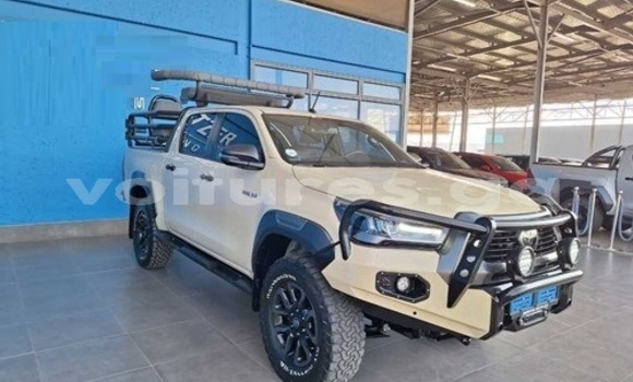 Acheter Occasion Voiture Toyota Hilux Beige à Libreville, Estuaire Acheter Occasion Voiture Toyota Hilux Beige à Libreville, Estuaire