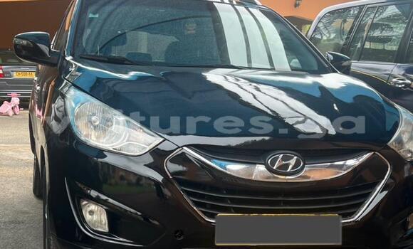 Sayi Na hannu Hyundai ix35 Black Mota in Libreville a estuary Sayi Na hannu Hyundai ix35 Black Mota in Libreville a estuary