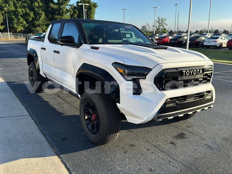 Big with watermark toyota tacoma estuaire libreville 8198
