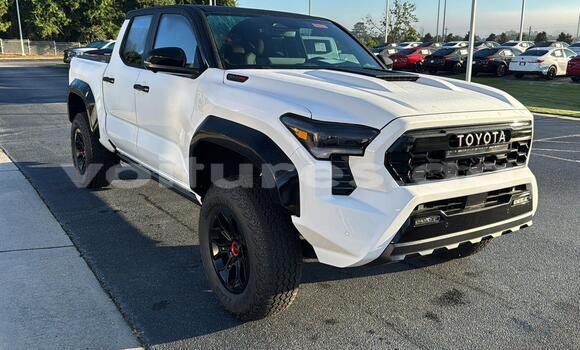 Acheter Occasion Voiture Toyota Tacoma Blanc à Libreville, Estuaire Acheter Occasion Voiture Toyota Tacoma Blanc à Libreville, Estuaire