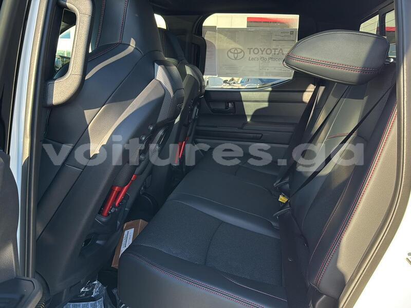 Big with watermark toyota tacoma estuaire libreville 8198