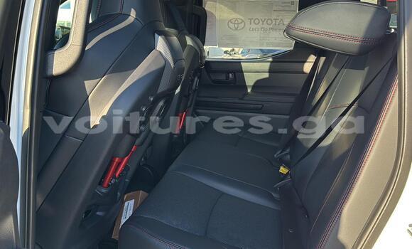 Acheter Occasion Voiture Toyota Tacoma Blanc à Libreville, Estuaire Acheter Occasion Voiture Toyota Tacoma Blanc à Libreville, Estuaire