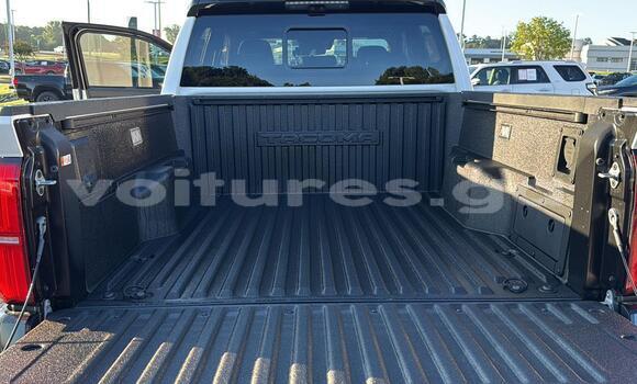 Acheter Occasion Voiture Toyota Tacoma Blanc à Libreville, Estuaire Acheter Occasion Voiture Toyota Tacoma Blanc à Libreville, Estuaire