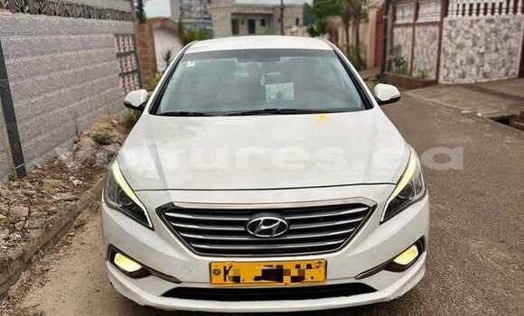 Sayi Na hannu Hyundai Sonata Sauran Mota in Libreville a estuary Sayi Na hannu Hyundai Sonata Sauran Mota in Libreville a estuary