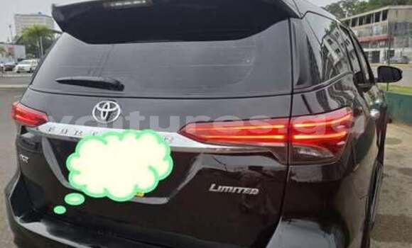 Acheter Occasion Voiture Toyota Fortuner Autre à Libreville, Estuaire Acheter Occasion Voiture Toyota Fortuner Autre à Libreville, Estuaire