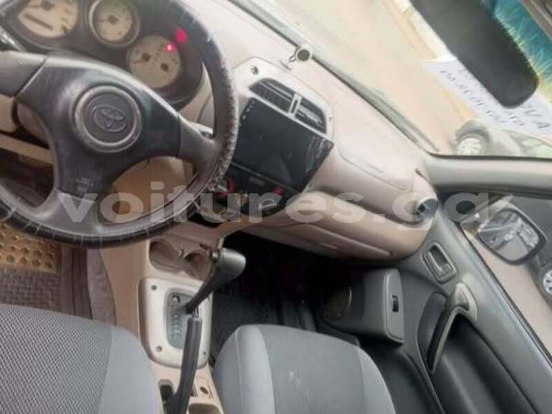 Big with watermark toyota rav4 estuaire libreville 8213
