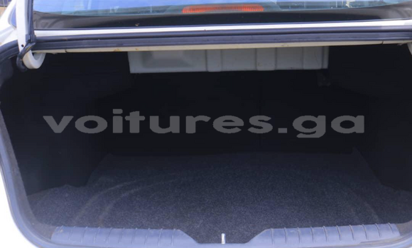 Acheter Occasion Voiture Kia Rio Blanc à Libreville, Estuaire Acheter Occasion Voiture Kia Rio Blanc à Libreville, Estuaire