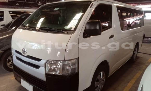 Acheter Occasion Voiture Toyota Hiace Blanc à Libreville, Estuaire