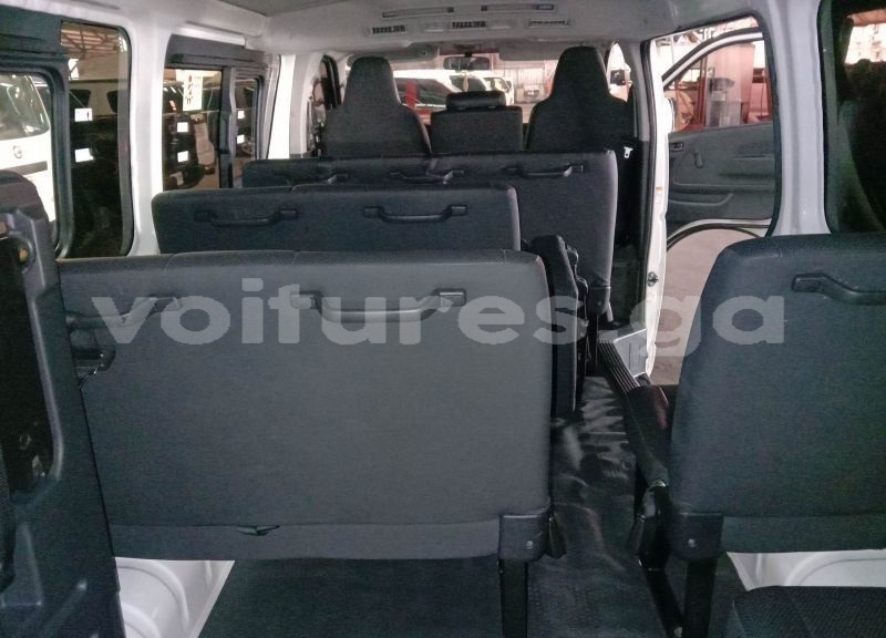 Big with watermark toyota hiace estuaire libreville 8223