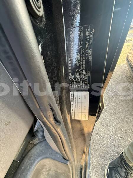 Big with watermark hyundai grand starex estuaire nkan 8224