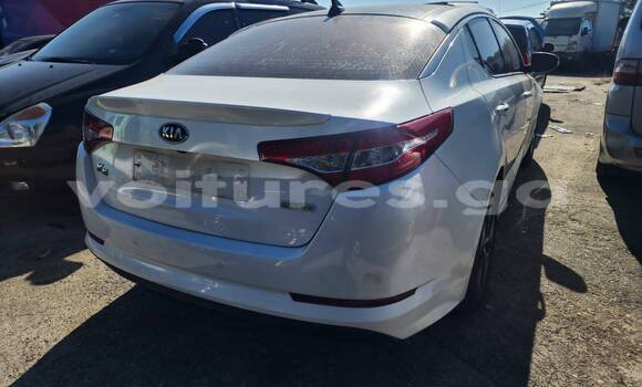 Acheter Occasion Voiture Kia K5 Blanc à Kango, Estuaire Acheter Occasion Voiture Kia K5 Blanc à Kango, Estuaire