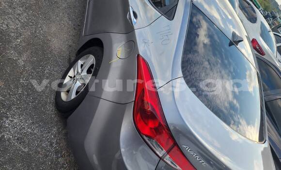 Acheter Occasion Voiture Hyundai Avante Gris à Lalara, Woleu-Ntem Acheter Occasion Voiture Hyundai Avante Gris à Lalara, Woleu-Ntem