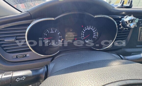 Acheter Occasion Voiture Hyundai Avante Gris à Lalara, Woleu-Ntem Acheter Occasion Voiture Hyundai Avante Gris à Lalara, Woleu-Ntem