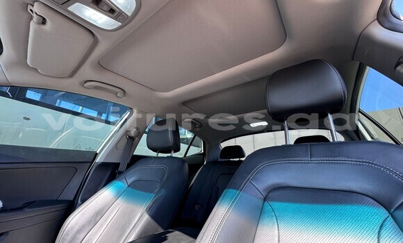 Acheter Occasion Voiture Hyundai Avante Gris à Lalara, Woleu-Ntem Acheter Occasion Voiture Hyundai Avante Gris à Lalara, Woleu-Ntem