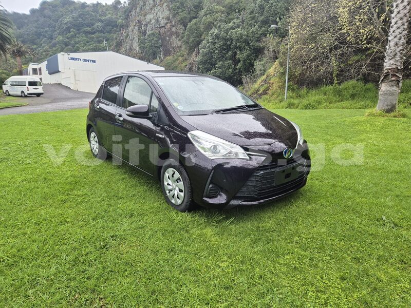 Big with watermark toyota vitz estuaire libreville 8247