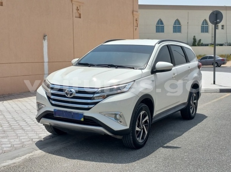 Big with watermark toyota rav4 estuaire libreville 8248
