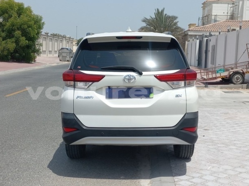 Big with watermark toyota rav4 estuaire libreville 8248