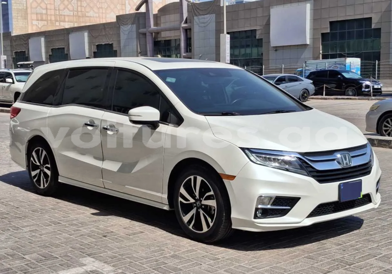 Big with watermark honda odyssey estuaire libreville 8250
