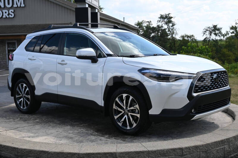 Big with watermark toyota corolla cross estuaire libreville 8256