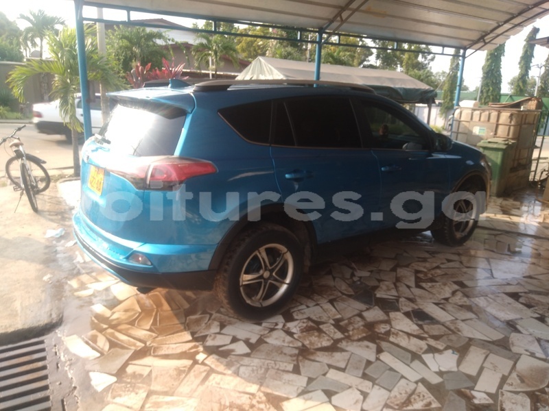 Big with watermark toyota rav4 estuaire libreville 8264