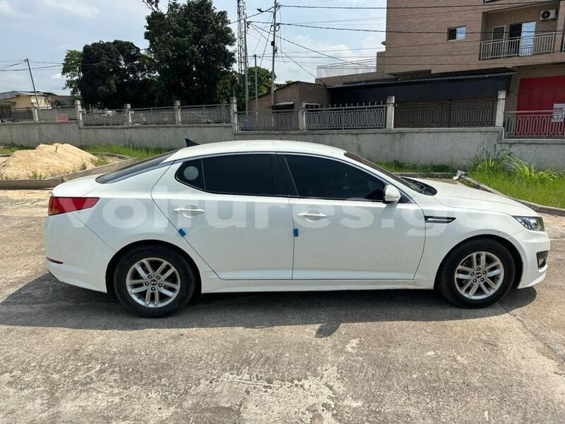 Big with watermark kia k5 estuaire libreville 8267