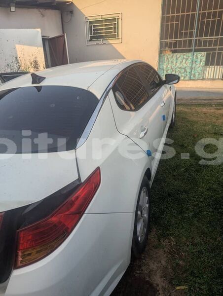 Big with watermark kia k5 estuaire libreville 8267