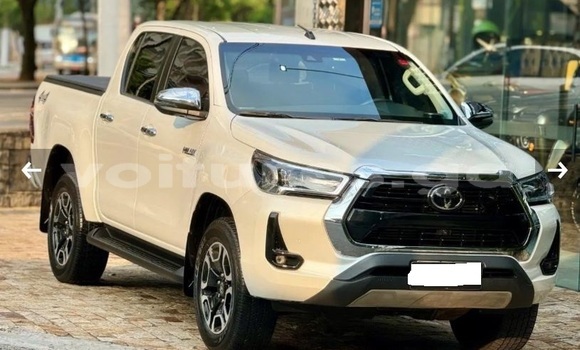Acheter Occasion Voiture Toyota Hilux Blanc à Libreville, Estuaire