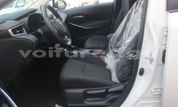 Buy Used Toyota Corolla White Car in Libreville in Estuary Buy Used Toyota Corolla White Car in Libreville in Estuary