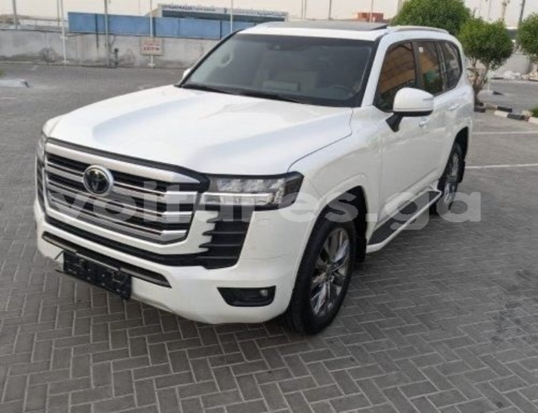 Big with watermark toyota land cruiser estuaire libreville 8277