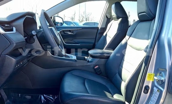 Buy Used Toyota RAV4 Silver Car in Libreville in Estuary Buy Used Toyota RAV4 Silver Car in Libreville in Estuary