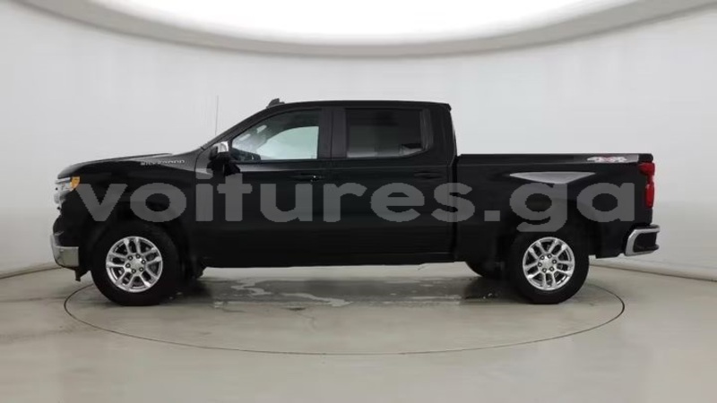 Big with watermark chevrolet silverado estuaire libreville 8289